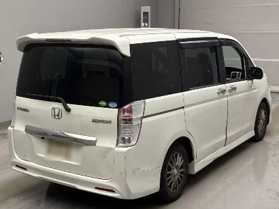 Honda STEPWGN SPADA