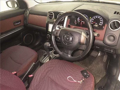 Mazda Verisa