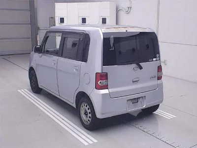 Daihatsu Move Conte