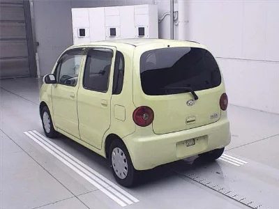 Daihatsu Move Latte