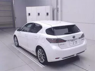 Lexus CT200h
