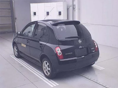 Nissan March