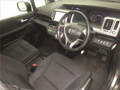 Honda STEPWGN SPADA