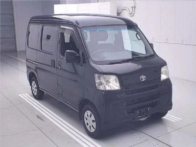 Toyota Pixis Van