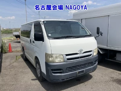 Toyota RegiusAce