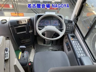Isuzu Journey