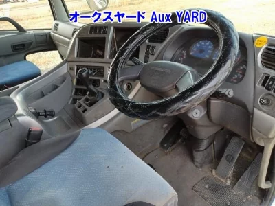 NISSAN DIESEL (UD) QUON