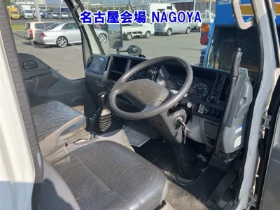 Isuzu ELF DUMP