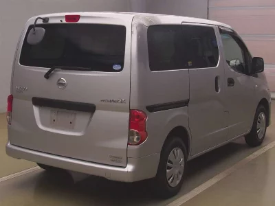 Nissan NV200 VANETTE VAN