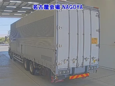 Hino PROFIA