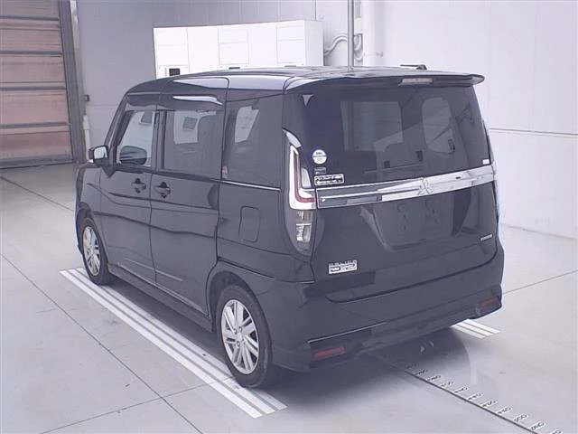 Mitsubishi Delica D:2  с аукциона в Японии