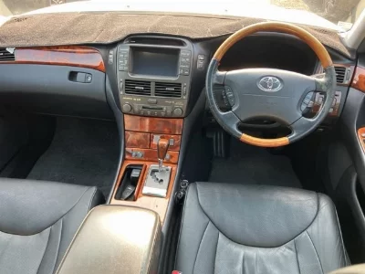 Toyota Celsior