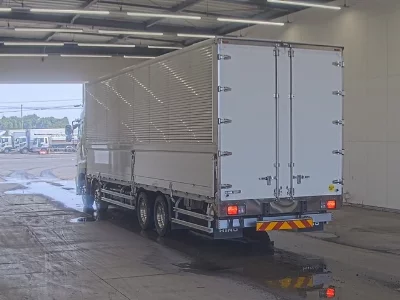 Hino Profia