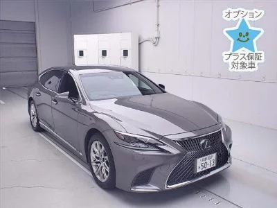 Lexus LS500h