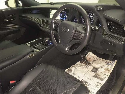 Lexus LS500h