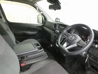 NISSAN CARAVAN