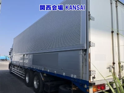 NISSAN DIESEL (UD) QUON