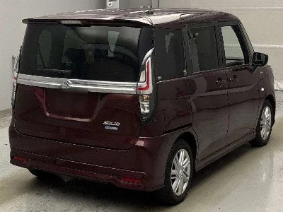 Suzuki Solio