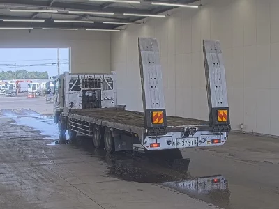 Mitsubishi FUSO SUPER GREAT