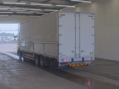 Hino PROFIA