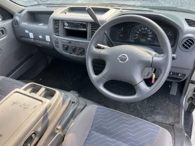 NISSAN CARAVAN