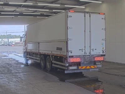 Mitsubishi FUSO SUPER GREAT