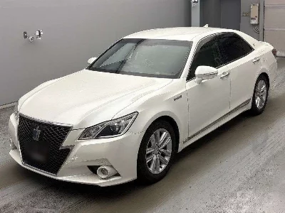 Toyota CROWN HYBRID