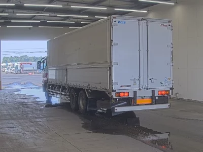Mitsubishi FUSO SUPER GREAT