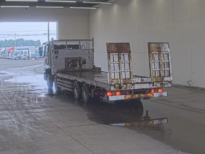 Mitsubishi FUSO SUPER GREAT