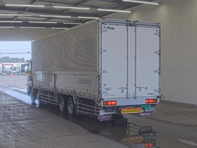 Mitsubishi FUSO SUPER GREAT