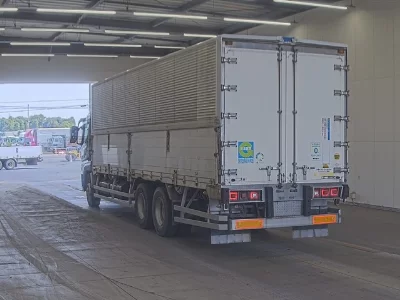 Mitsubishi FUSO SUPER GREAT