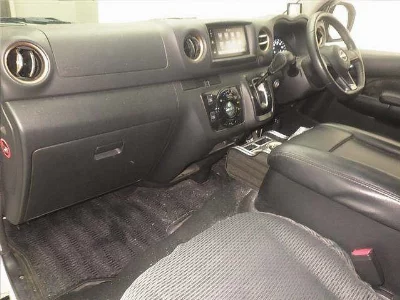 NISSAN CARAVAN
