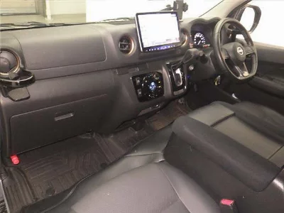 NISSAN CARAVAN
