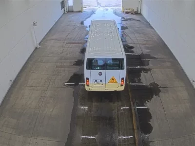 Isuzu JOURNEY