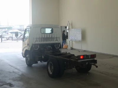 Hino DUTRO