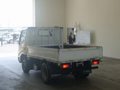 Hino DUTRO