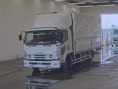 Isuzu FORWARD