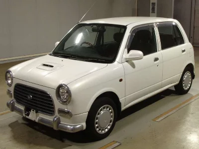 Daihatsu Mira Gino