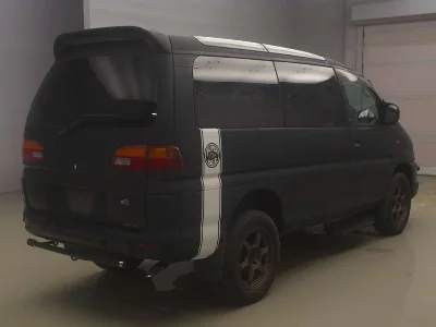 Mitsubishi DELICA SPACE GEAR