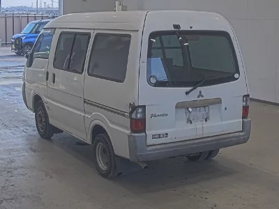 Mitsubishi Delica
