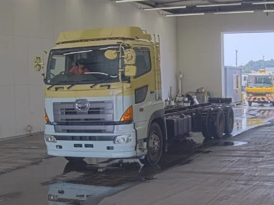 Hino PROFIA