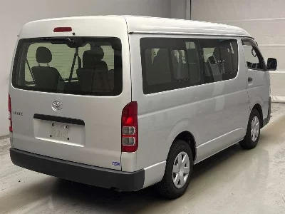 Toyota HIACE WAGON