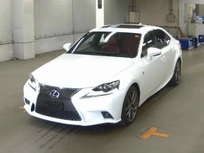 Lexus IS300h