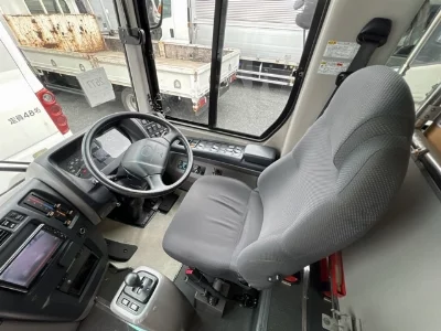 Isuzu JOURNEY