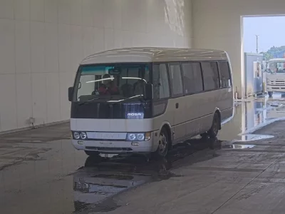 Mitsubishi FUSO ROSA