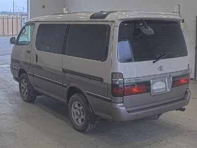 Toyota HiAce