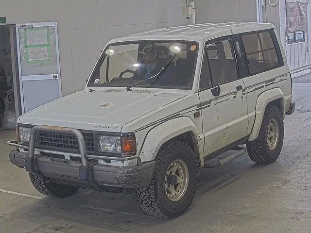 Isuzu  BIGHORN  с аукциона в Японии