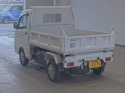 NISSAN CLIPPER
