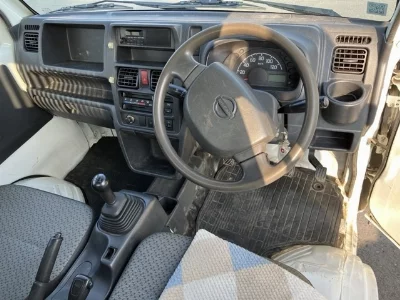 NISSAN CLIPPER