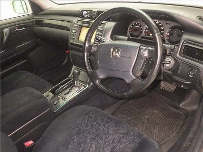 Toyota Crown Estate